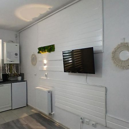 Sfanta Agnes Self Check In Apartment Popesti-Leordeni Екстериор снимка